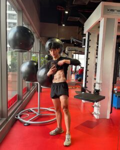 huy hoang 04