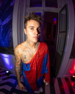 justinbieber_1660392726_2903907124024711236_6860189